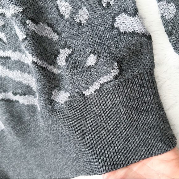 HEARTLOOM Natalia Leopard Print Jacquard Wool Blend Sweater - Picture 6 of 11